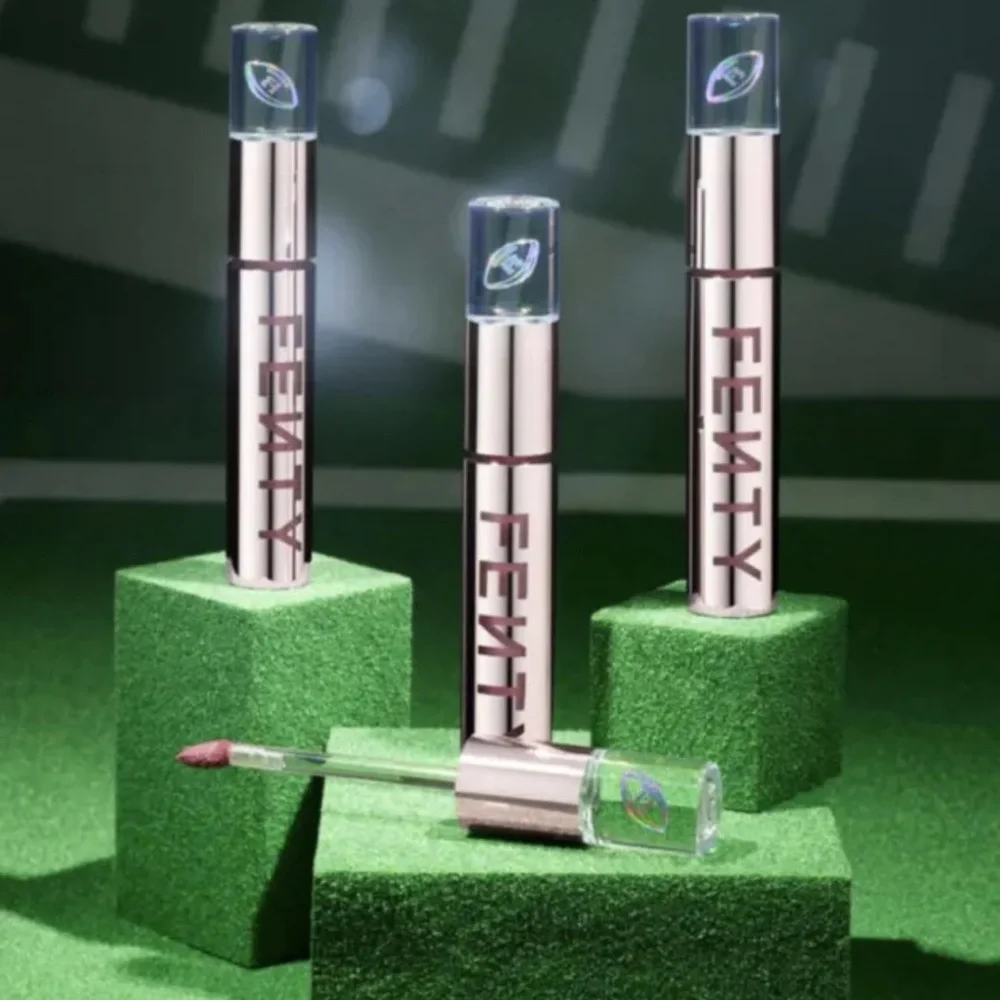FENTY ICON VELVET LIQUID LIPSTICK - RIRI SHOWSTOPP'R GAME DAY EDITION SUPERBOWL